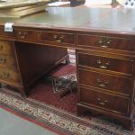 455 8689 WRITING DESK